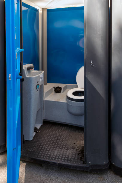 Affordable portable toilet rental in Dunsmuir, CA