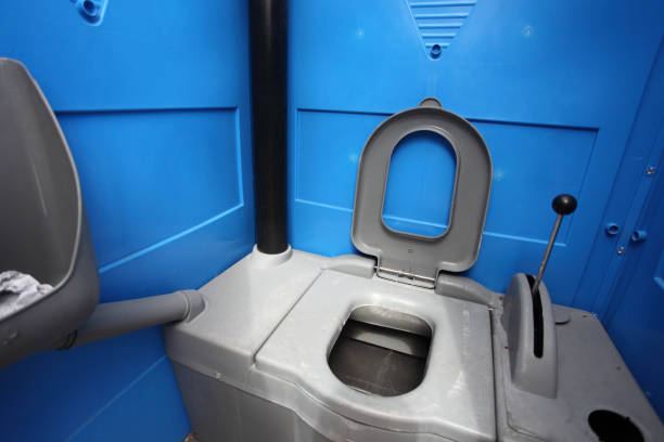 Best Portable restroom trailer rental  in Dunsmuir, CA