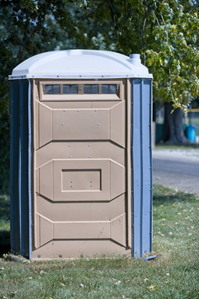 Portable Toilet Options We Offer in Dunsmuir, CA